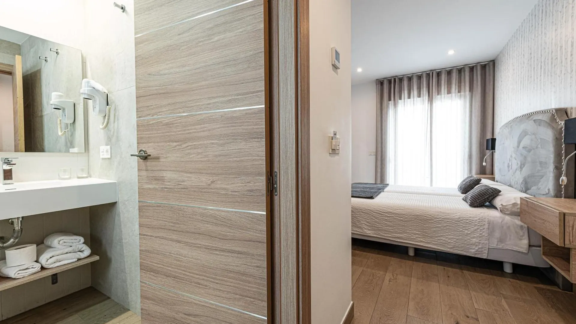Hostal Boutique Aurora Nerja Πανσιόν